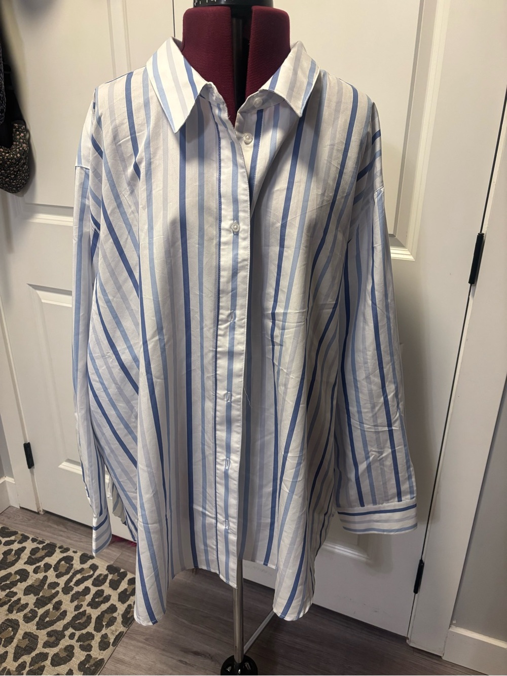 Lane Bryant button down shirt - cotton, 4x, bnwt
